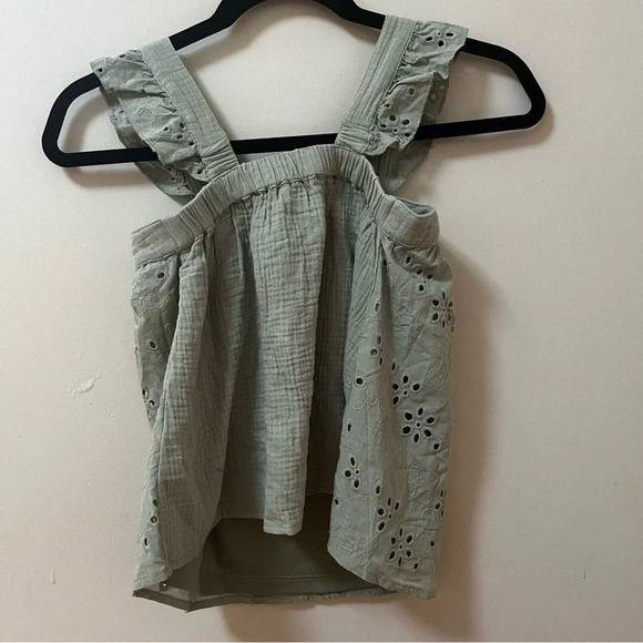 Sunset West Sage eyelet top with ruffle sleeves- Girls Size Medium-NWT - Picture 4 of 4